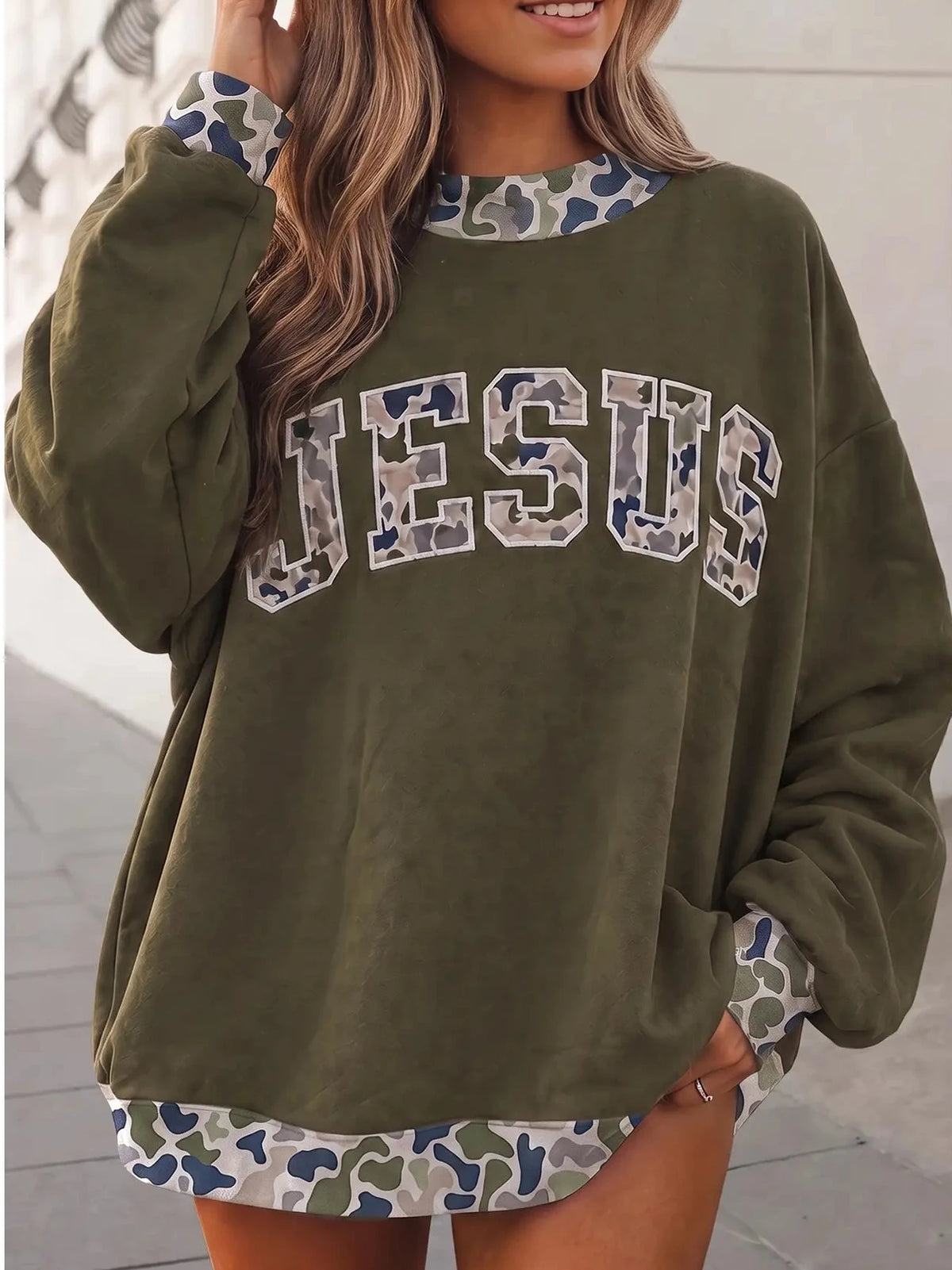 Western Camo Jesus Letter Mockneck Sweatshirt